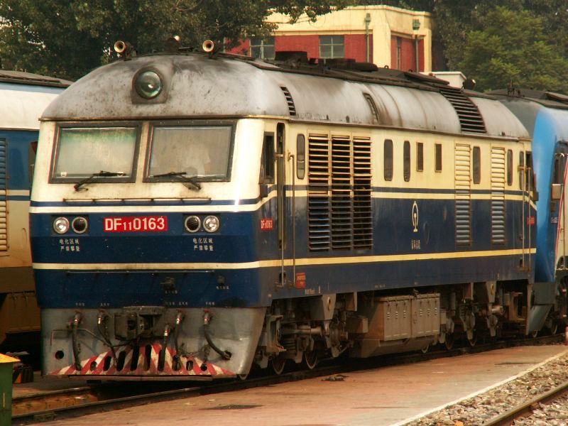 DF11 0163.jpg